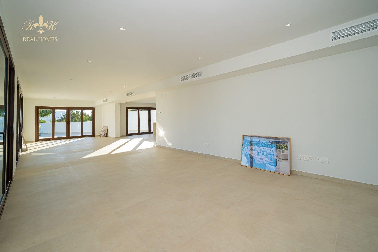 5 camera da letto Villa in vendita in Alfaz del Pi / L'Alfas del Pi con piscina garage - 2.250.000 € (Rif: 6651561)