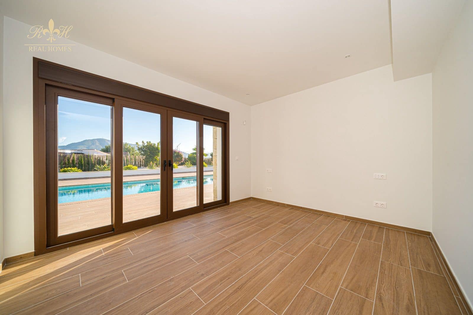 5 camera da letto Villa in vendita in Alfaz del Pi / L'Alfas del Pi con piscina garage - 2.250.000 € (Rif: 6651561)