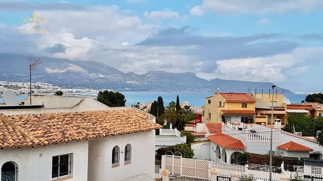 3 soverom Villa til salgs i Albir, Alfaz del Pi / L'Alfàs del Pi med svømmebasseng garasje - € 1 349 000 (Ref: 6993065)
