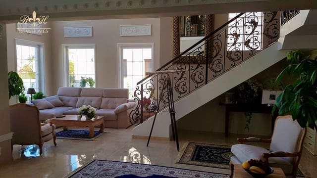 3 soverom Villa til salgs i Albir, Alfaz del Pi / L'Alfàs del Pi med svømmebasseng garasje - € 1 349 000 (Ref: 6993065)