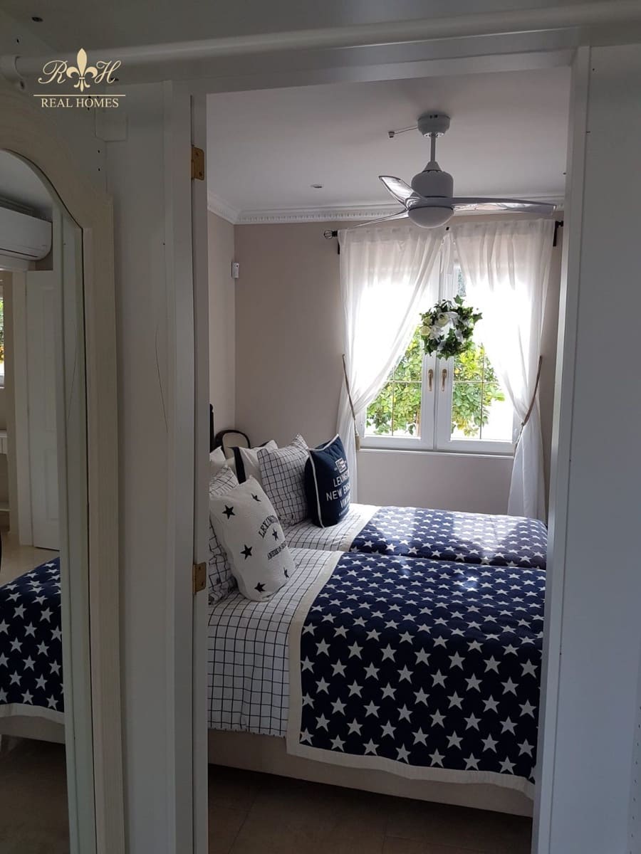 3 soveværelse Villa til salg i Albir med swimmingpool garage - € 1.349.000 (Ref: 6993065)