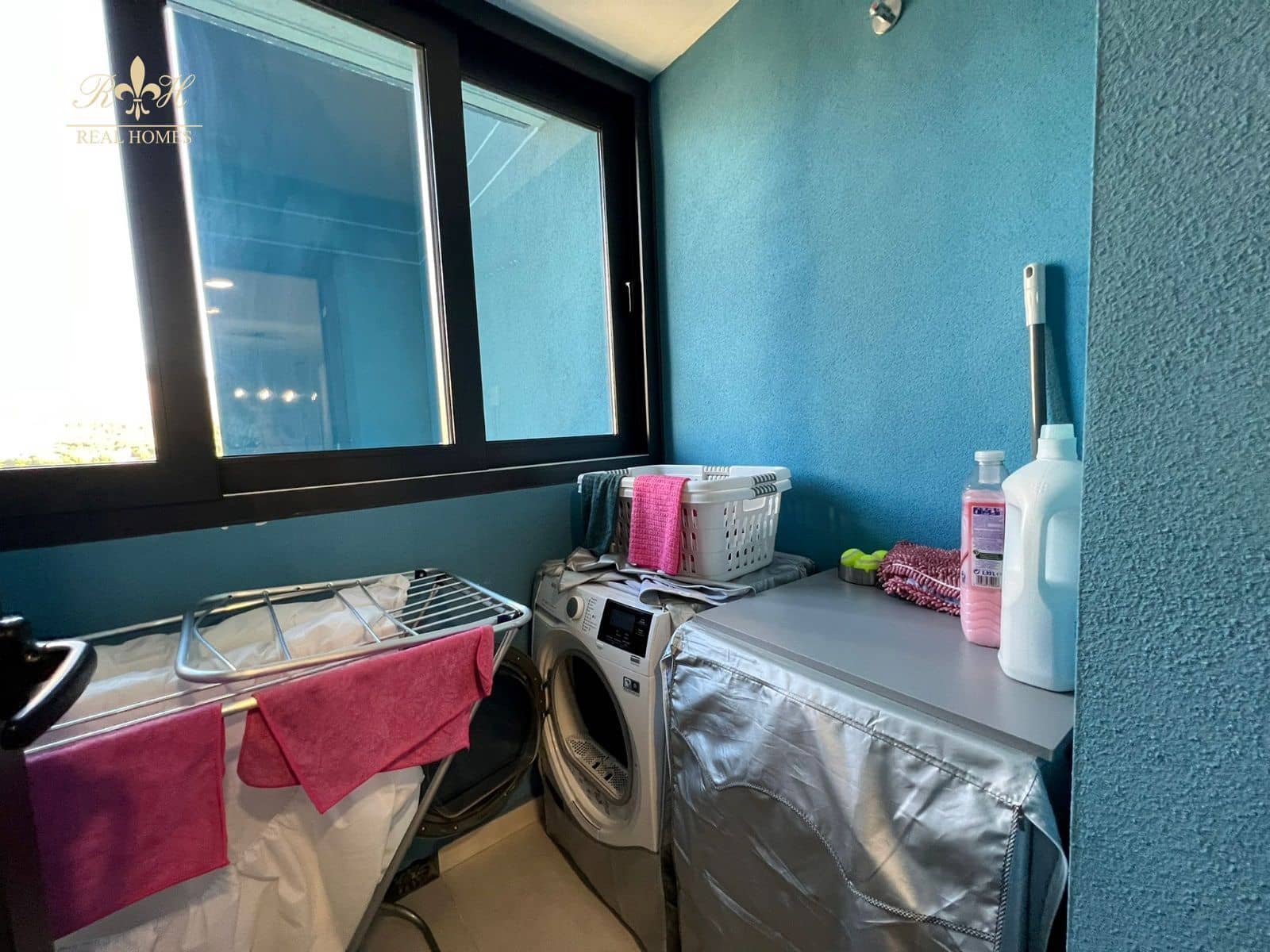 2 soveværelse Lejlighed til leje i Benidorm med swimmingpool garage - € 2.500 (Ref: 7015760)