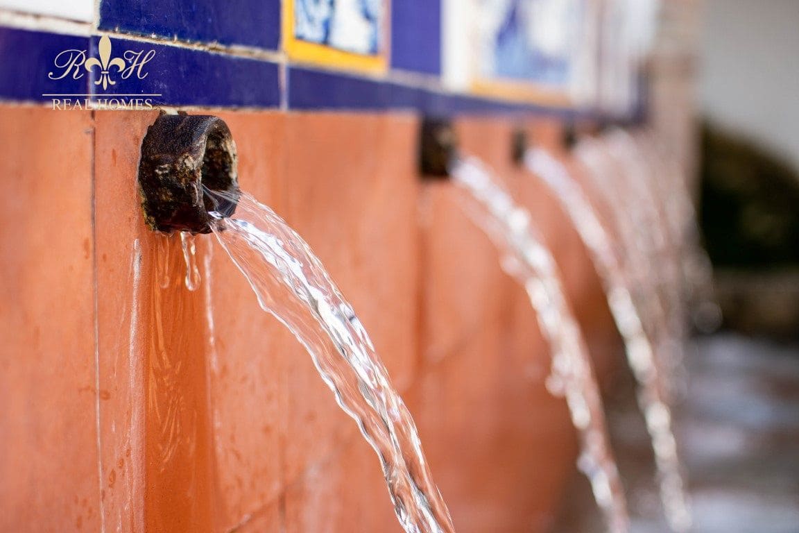 3 soveværelse Byhus til salg i Istan med swimmingpool garage - € 556.000 (Ref: 7045913)