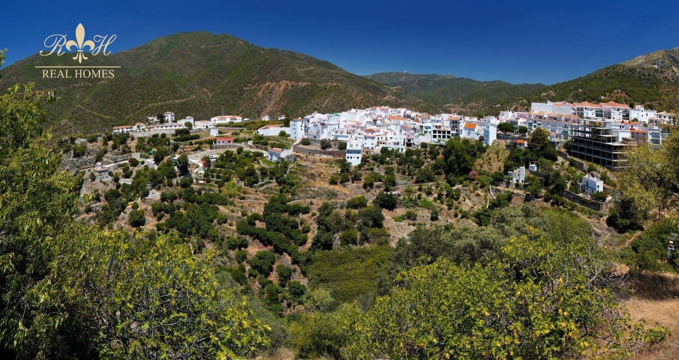 3 soveværelse Lejlighed til salg i Istan med swimmingpool garage - € 440.000 (Ref: 7045914)