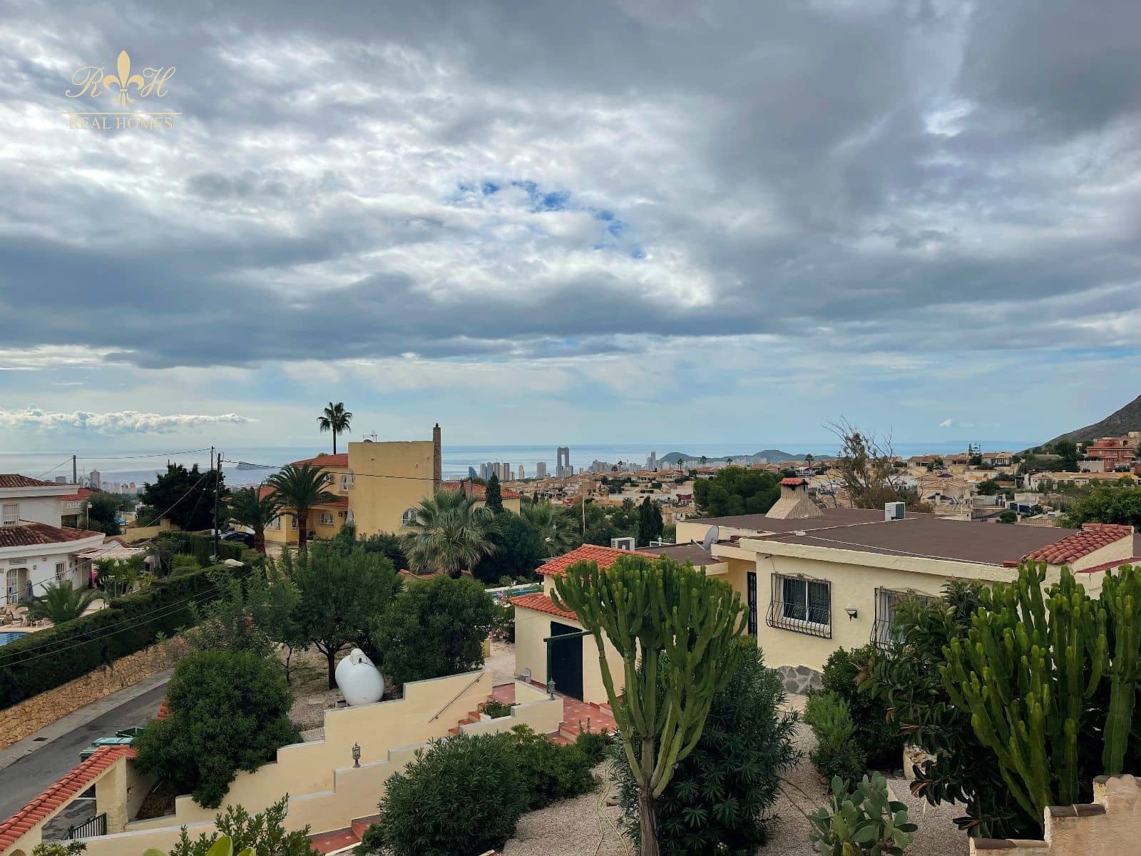 3 camera da letto Villa in vendita in La Nucia con garage - 545.000 € (Rif: 7142939)