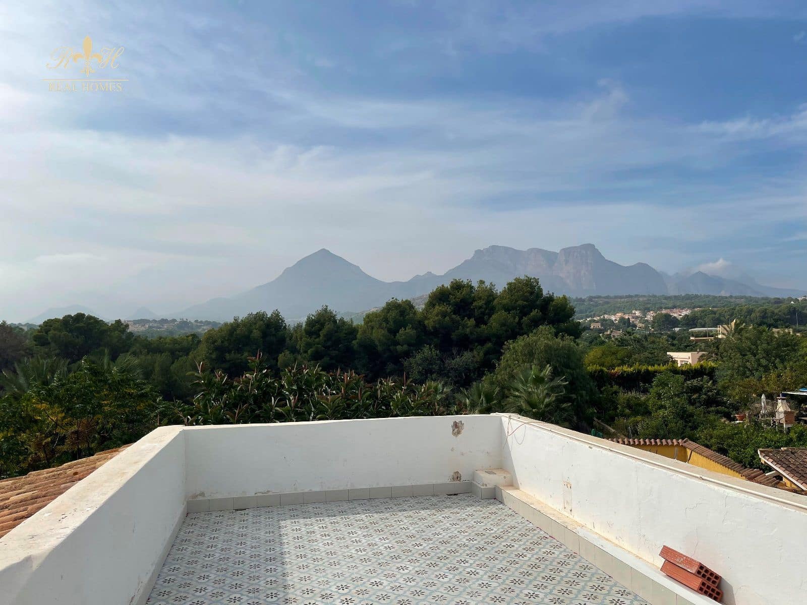 7 sypialnia Willa na sprzedaż w Alfaz del Pi / L'Alfas del Pi z basenem - 1 899 000 € (Ref: 7197246)