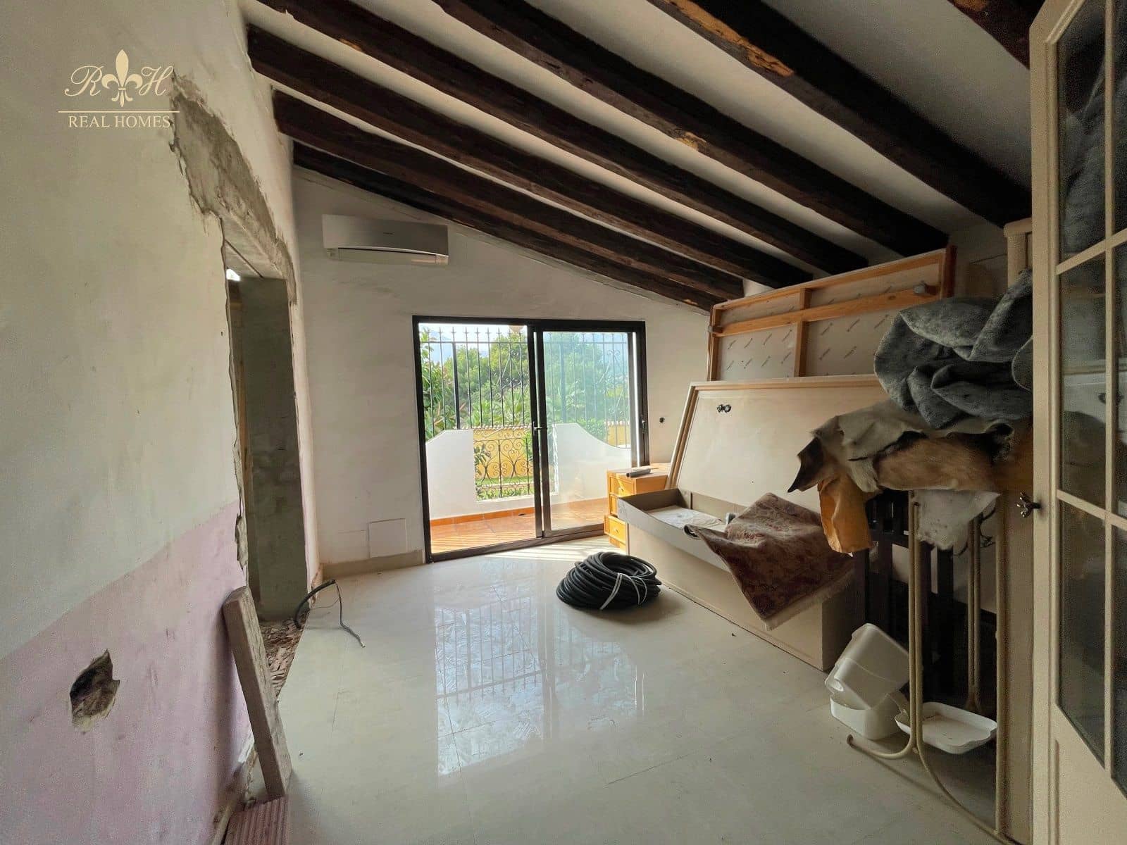 7 sypialnia Willa na sprzedaż w Alfaz del Pi / L'Alfas del Pi z basenem - 1 899 000 € (Ref: 7197246)