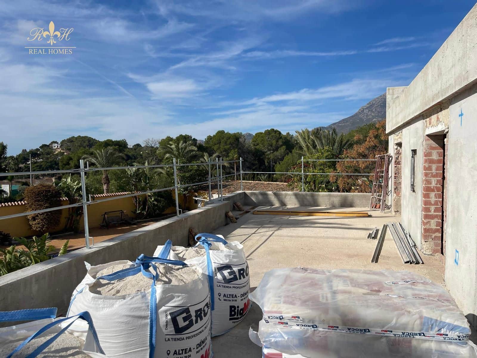 7 sypialnia Willa na sprzedaż w Alfaz del Pi / L'Alfas del Pi z basenem - 1 899 000 € (Ref: 7197246)