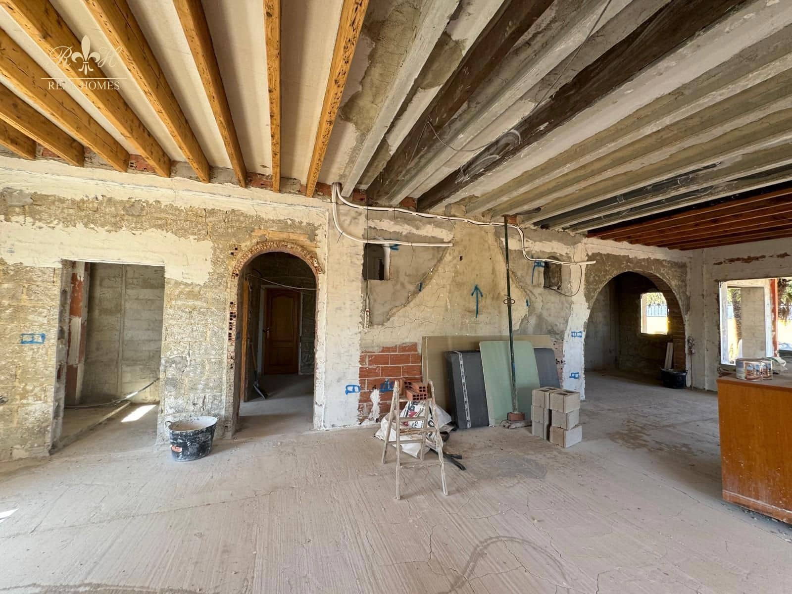 7 sypialnia Willa na sprzedaż w Alfaz del Pi / L'Alfas del Pi z basenem - 1 899 000 € (Ref: 7197246)