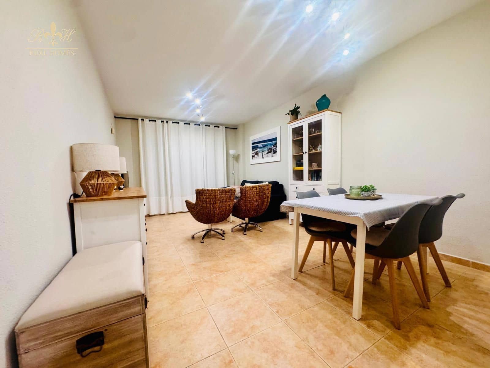 2 sypialnia Mieszkanie do wynajęcia w Albir z basenem garażem - 1 400 € (Ref: 7305844)