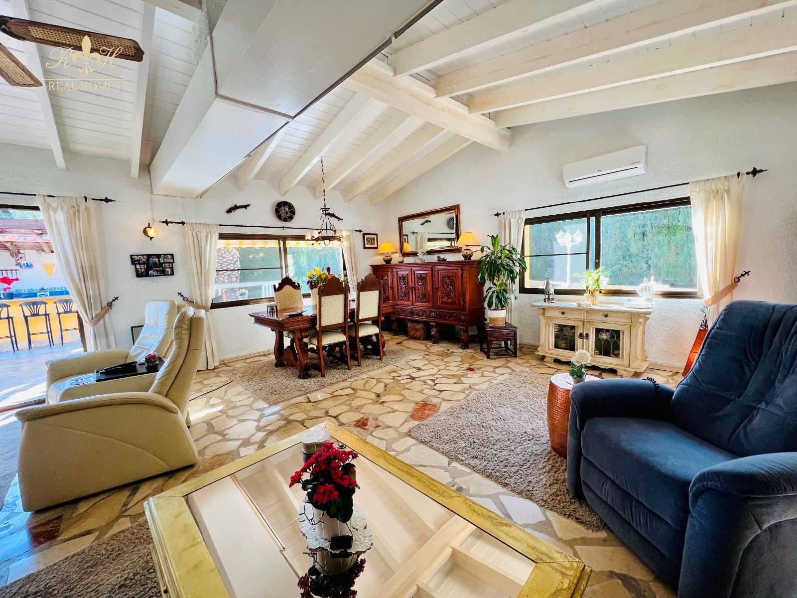 Chalet de 3 habitaciones en Alfaz del Pi / L'Alfàs del Pi en venta con piscina garaje - 450.000 € (Ref: 7316266)