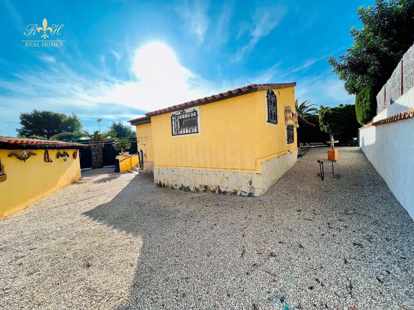 Chalet de 3 habitaciones en Alfaz del Pi / L'Alfàs del Pi en venta con piscina garaje - 450.000 € (Ref: 7316266)