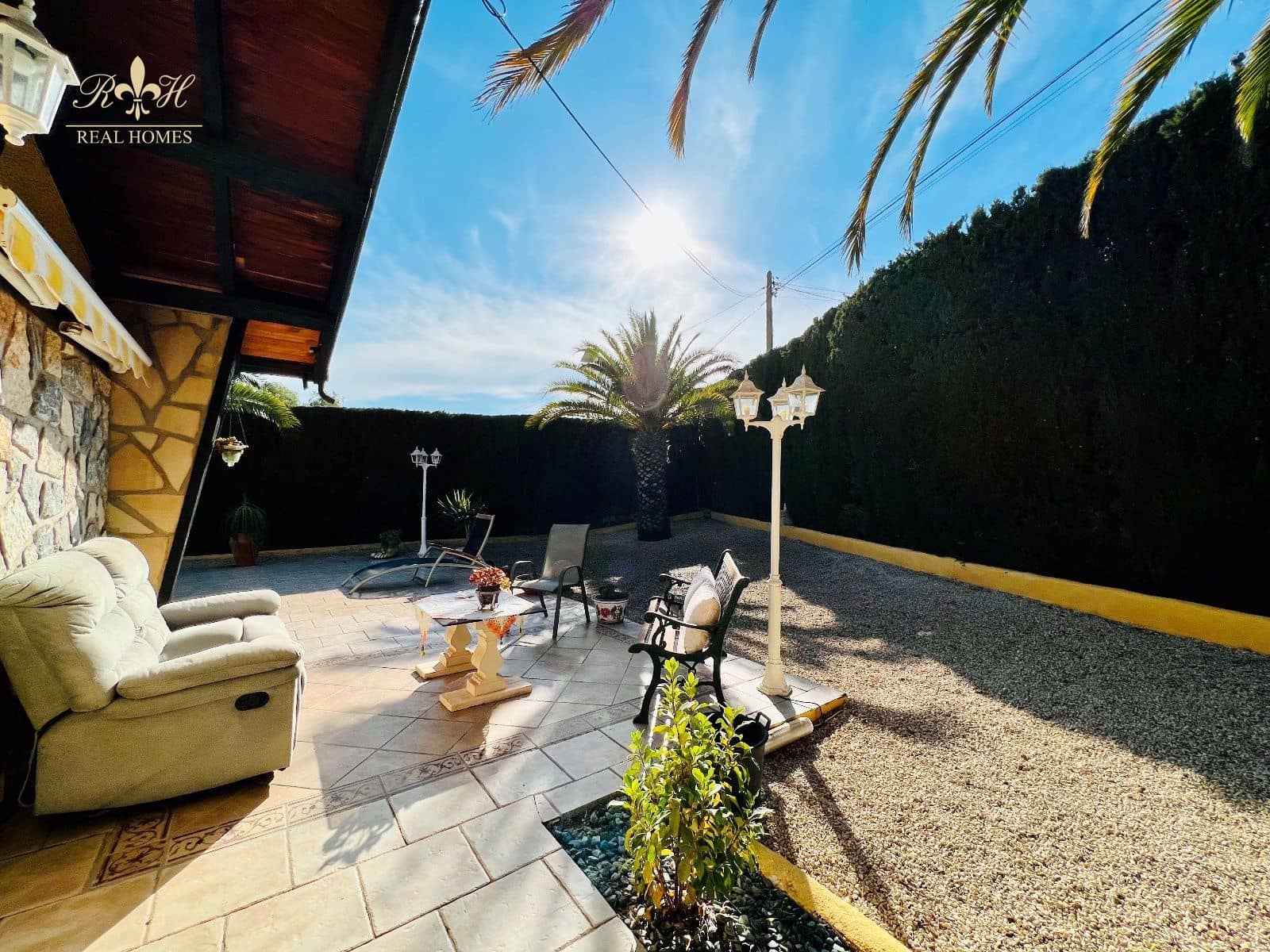 Chalet de 3 habitaciones en Alfaz del Pi / L'Alfàs del Pi en venta con piscina garaje - 450.000 € (Ref: 7316266)