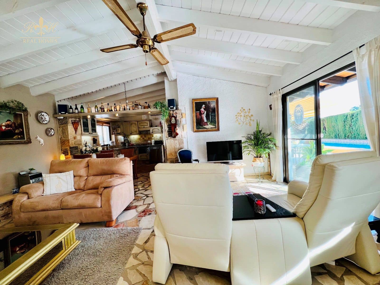 Chalet de 3 habitaciones en Alfaz del Pi / L'Alfàs del Pi en venta con piscina garaje - 450.000 € (Ref: 7316266)