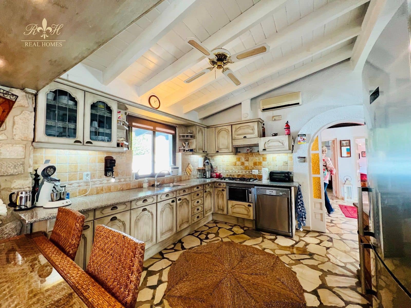 Chalet de 3 habitaciones en Alfaz del Pi / L'Alfàs del Pi en venta con piscina garaje - 450.000 € (Ref: 7316266)