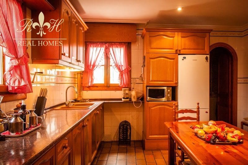 4 sovrum Villa till salu i Alfaz del Pi / L'Alfas del Pi med pool garage - 974 500 € (Ref: 7348330)