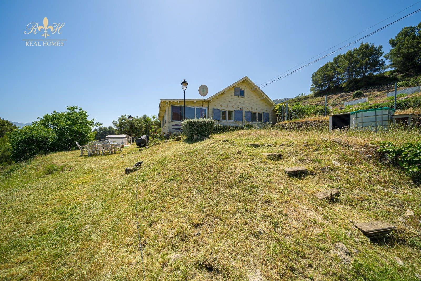 3 soveværelse Villa til salg i Confrides - € 168.000 (Ref: 7350454)