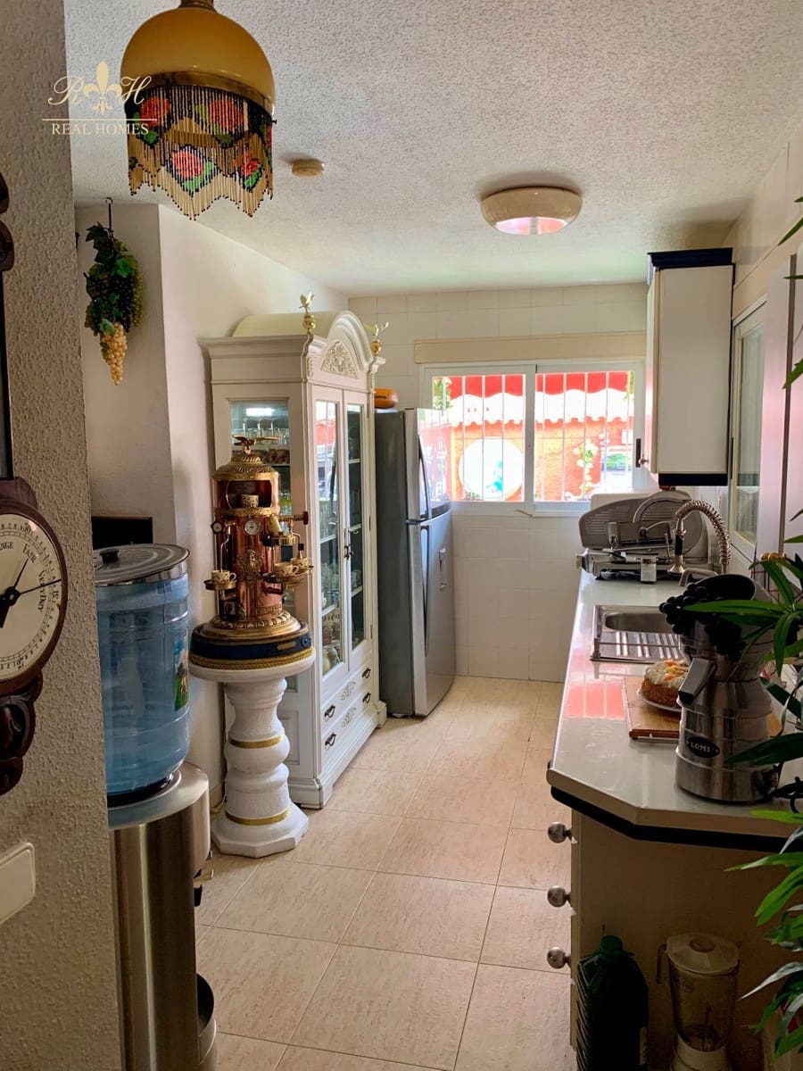 4 soveværelse Villa til salg i La Nucia med swimmingpool garage - € 450.000 (Ref: 7407254)