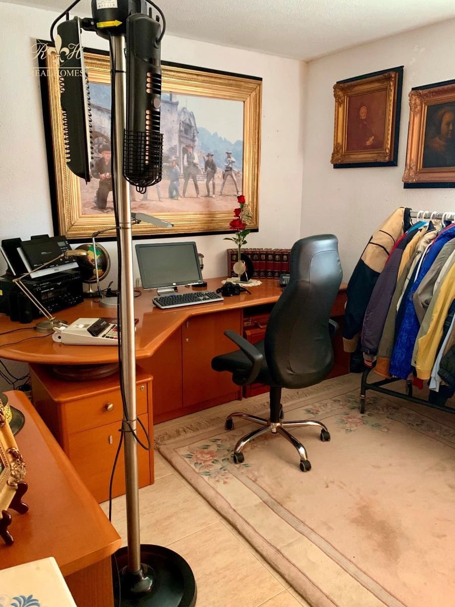 4 soveværelse Villa til salg i La Nucia med swimmingpool garage - € 450.000 (Ref: 7407254)