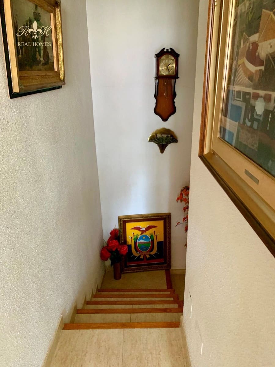 4 soveværelse Villa til salg i La Nucia med swimmingpool garage - € 450.000 (Ref: 7407254)