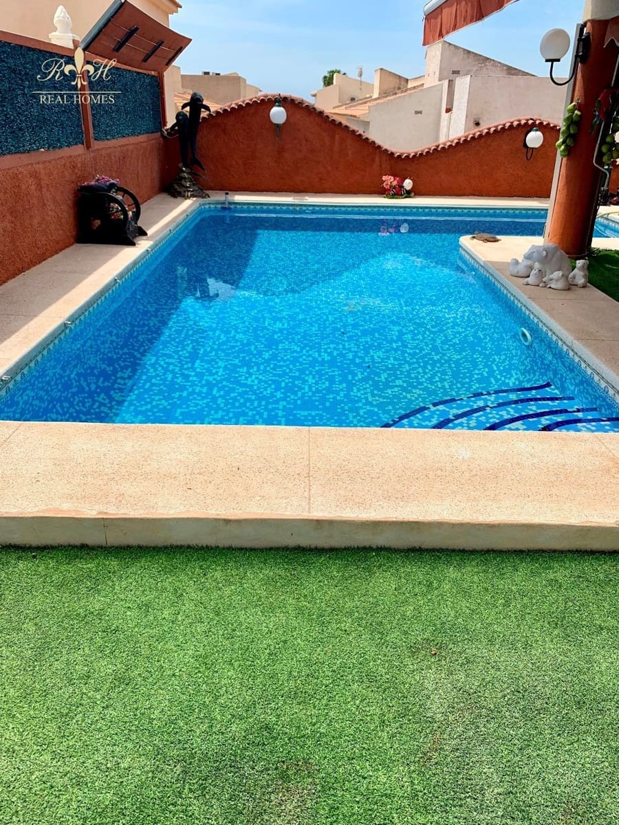 4 soveværelse Villa til salg i La Nucia med swimmingpool garage - € 450.000 (Ref: 7407254)