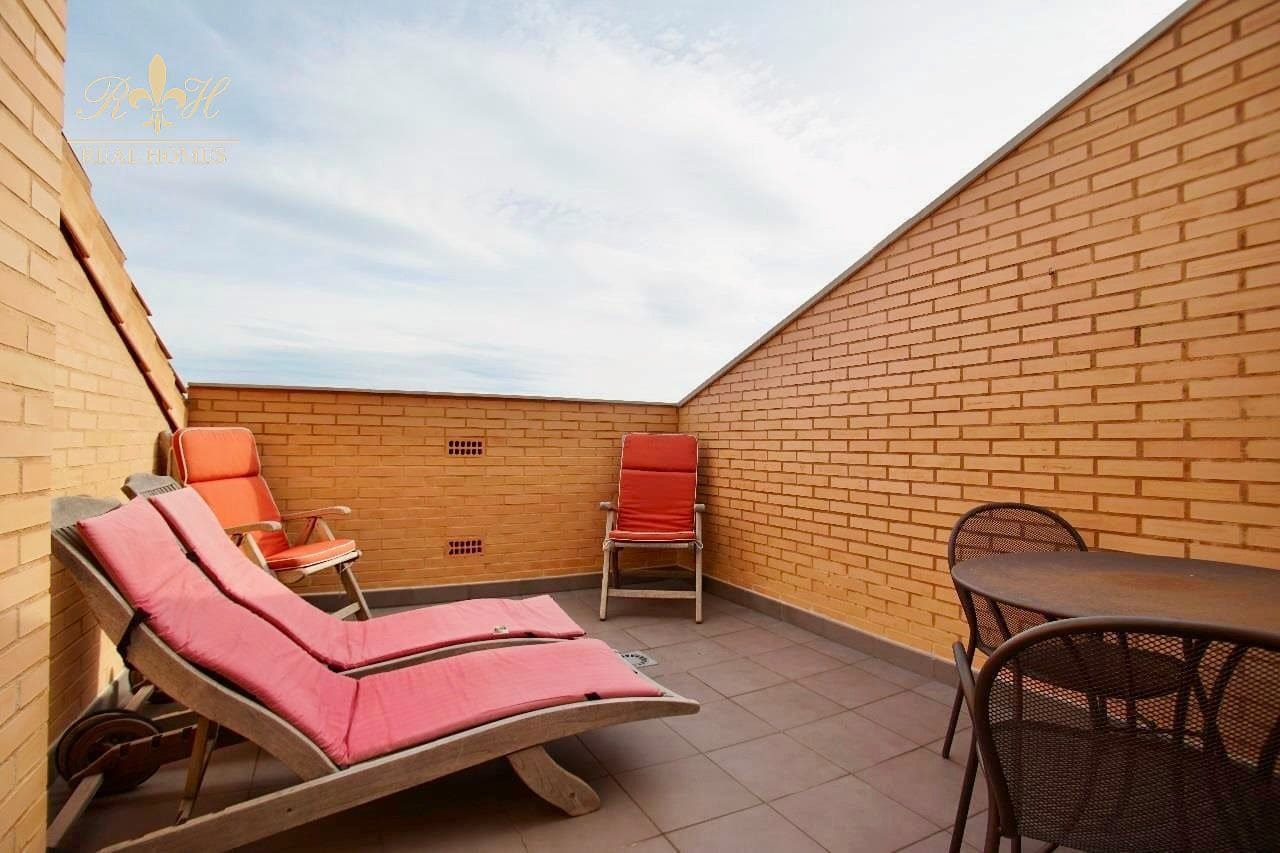 2 soverom Penthouse til salgs i Albir med svømmebasseng garasje - € 569 000 (Ref: 7582553)