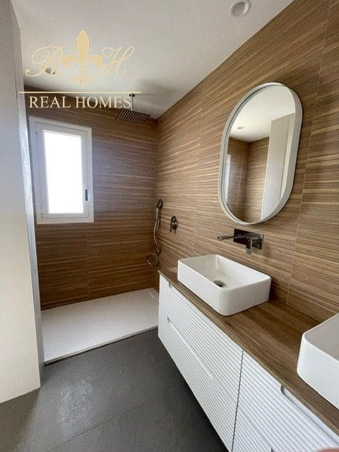 3 soverom Penthouse til salgs i Benidorm med svømmebasseng garasje - € 1 050 000 (Ref: 7724864)