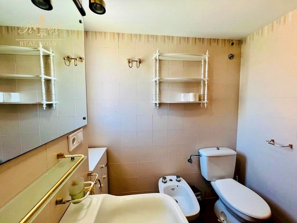 3 camera da letto Appartamento da affittare in Benidorm con piscina - 1.500 € (Rif: 7748992)