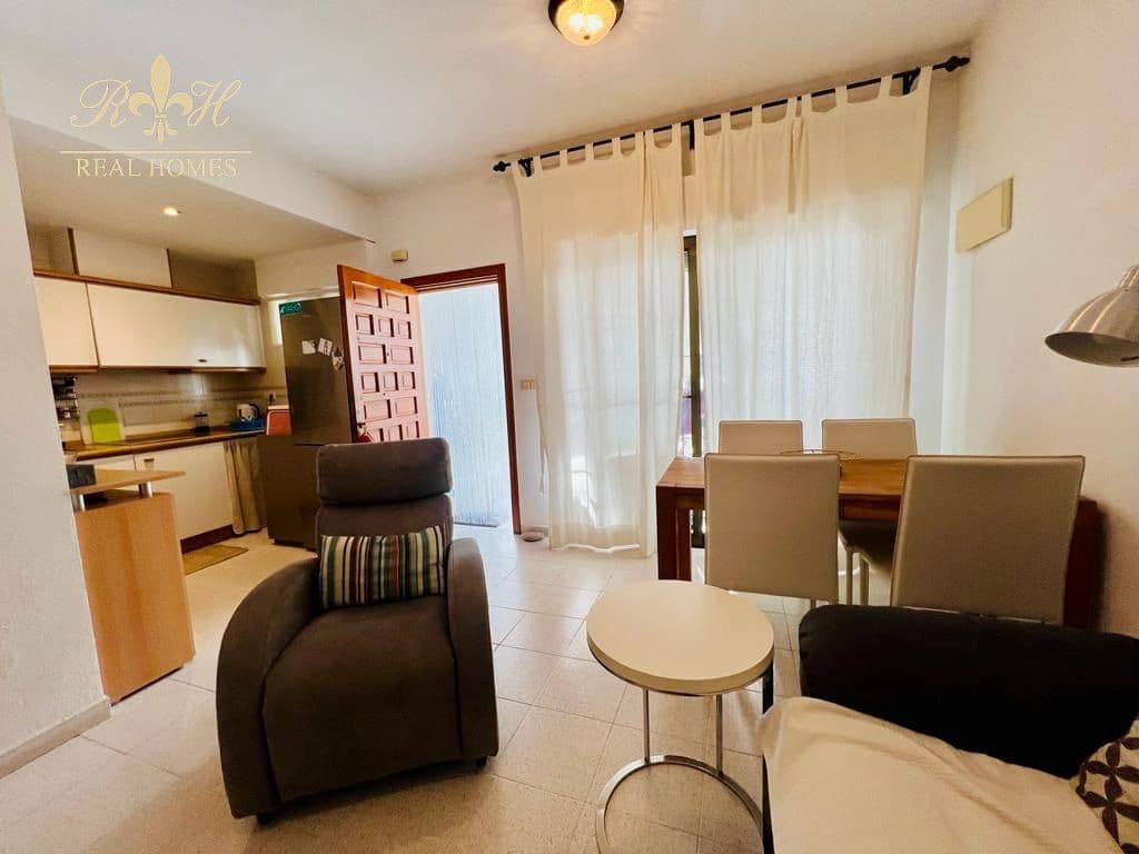 2 slaapkamer Flat te huur in Alfaz del Pi / L'Alfas del Pi met zwembad garage - € 900 (Ref: 7980363)