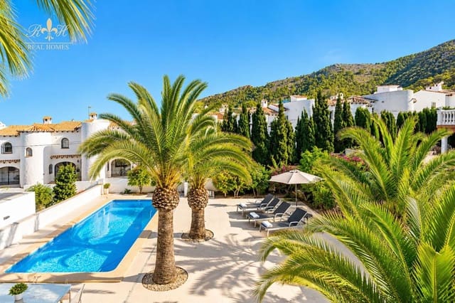 3 soveværelse Villa til salg i Albir, Alfaz del Pi / L'Alfàs del Pi med swimmingpool garage - € 789.000 (Ref: 8086202)