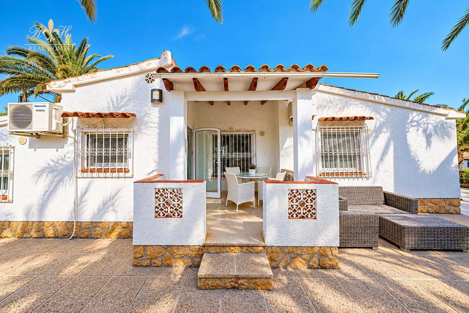 3 soveværelse Villa til salg i Albir med swimmingpool garage - € 789.000 (Ref: 8086202)