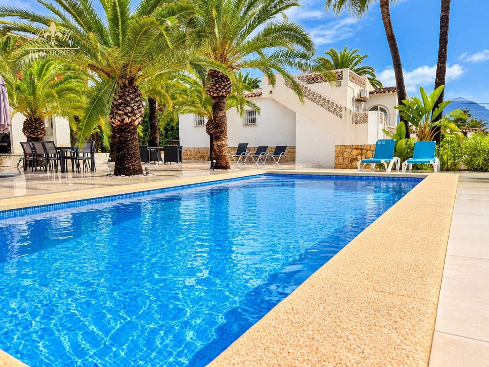 3 soveværelse Villa til salg i Albir med swimmingpool garage - € 789.000 (Ref: 8086202)