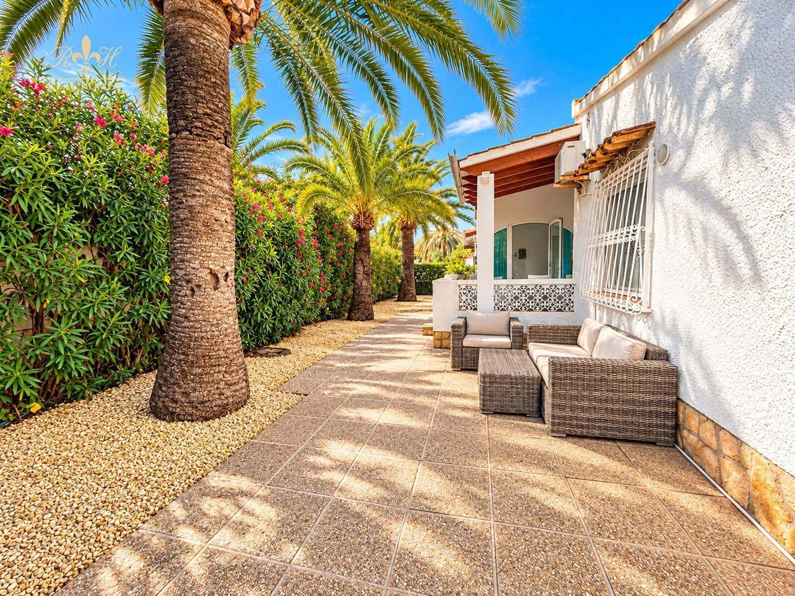 3 soveværelse Villa til salg i Albir med swimmingpool garage - € 789.000 (Ref: 8086202)
