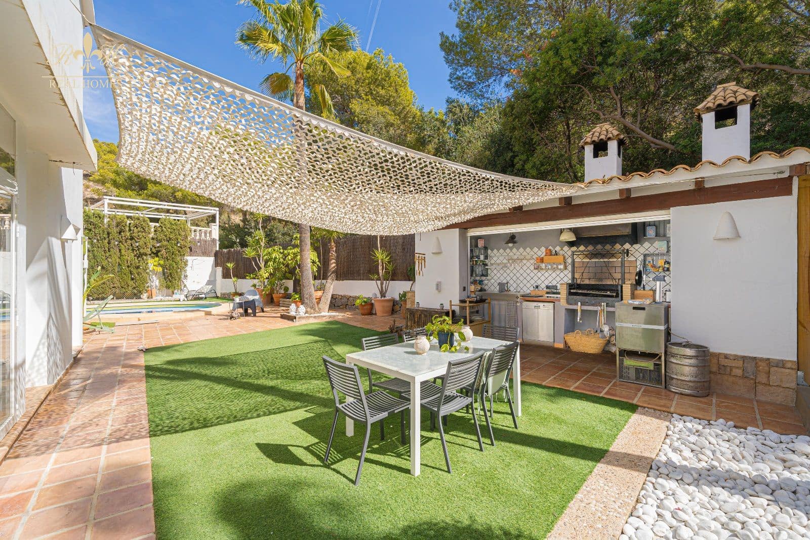 3 sypialnia Dom na sprzedaż w Albir z basenem garażem - 750 000 € (Ref: 8183163)