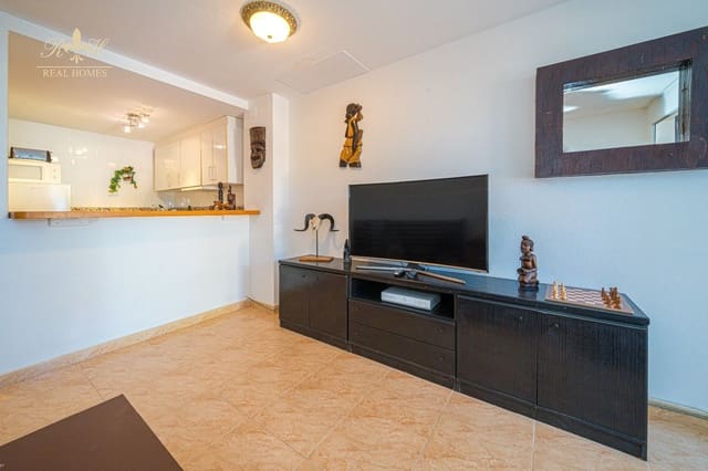 2 makuuhuone Omakotitalo myytävänä paikassa Albir, Alfaz del Pi / L'Alfàs del Pi mukana uima-altaan 
autotalli - 265 000 € (Ref: 8287178)