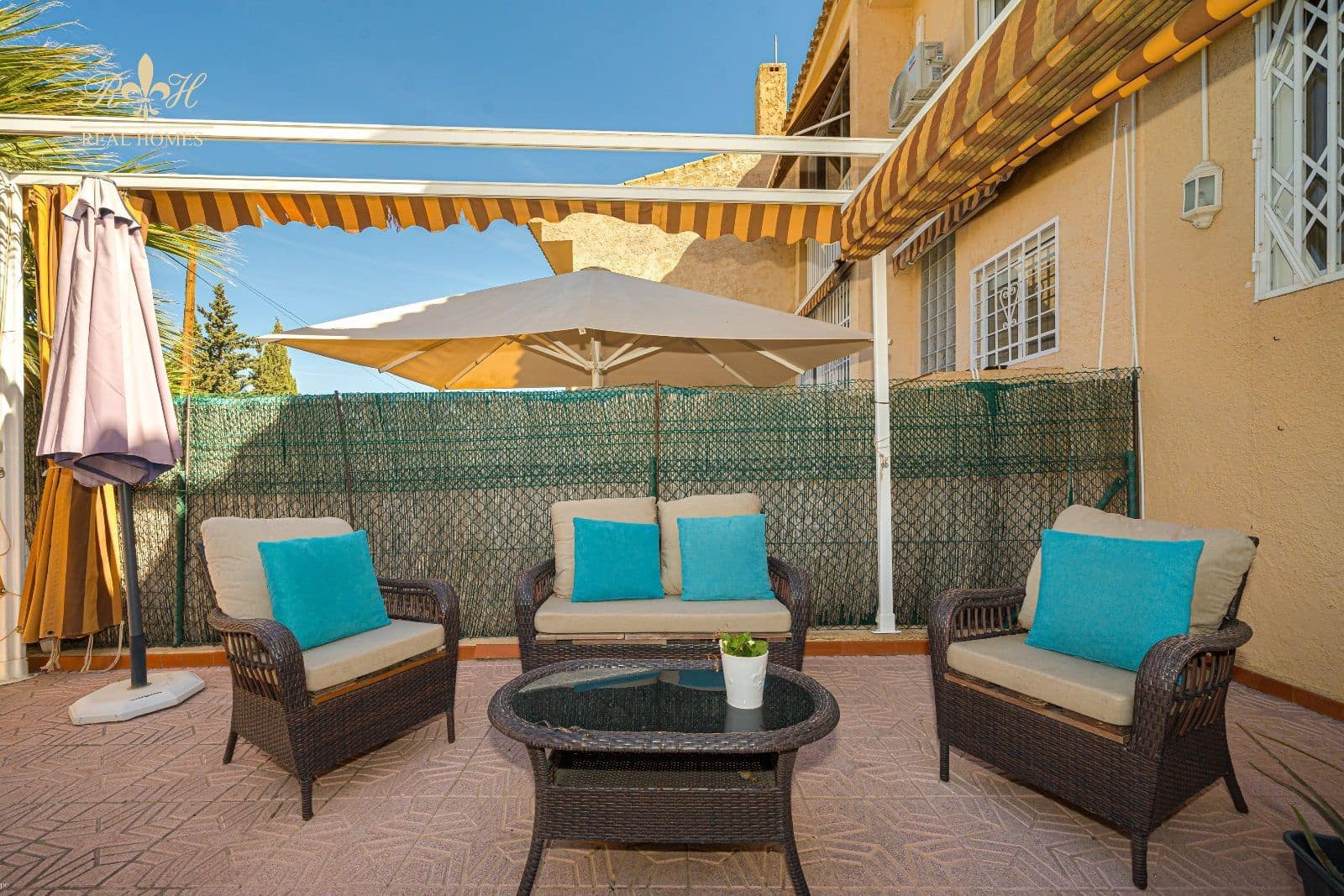 2 soverom Hus til salgs i Albir med svømmebasseng garasje - € 265 000 (Ref: 8287178)