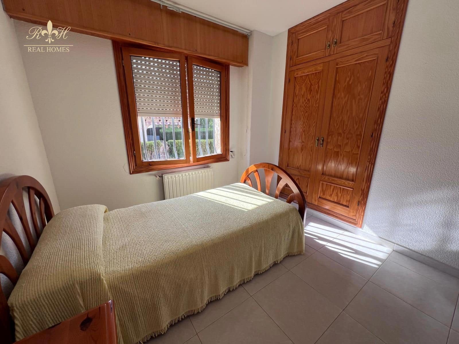 3 soveværelse Byhus til salg i Benidorm med swimmingpool garage - € 420.000 (Ref: 8309182)