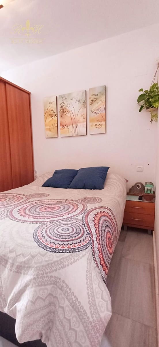 1 soveværelse Lejlighed til salg i Benidorm med swimmingpool garage - € 195.000 (Ref: 8309540)