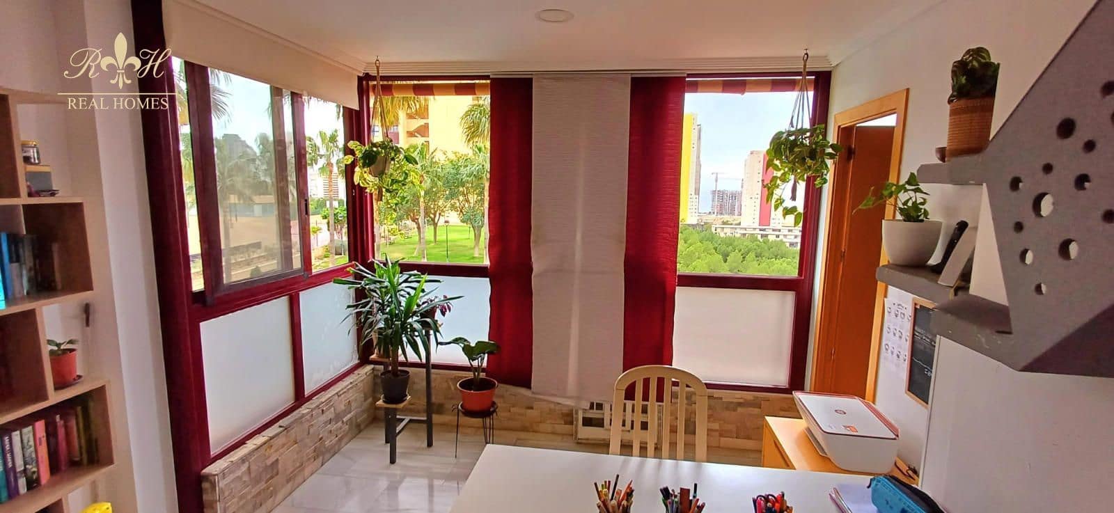 1 soveværelse Lejlighed til salg i Benidorm med swimmingpool garage - € 195.000 (Ref: 8309540)