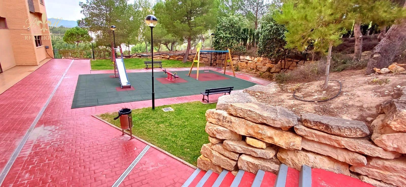 1 soveværelse Lejlighed til salg i Benidorm med swimmingpool garage - € 195.000 (Ref: 8309540)