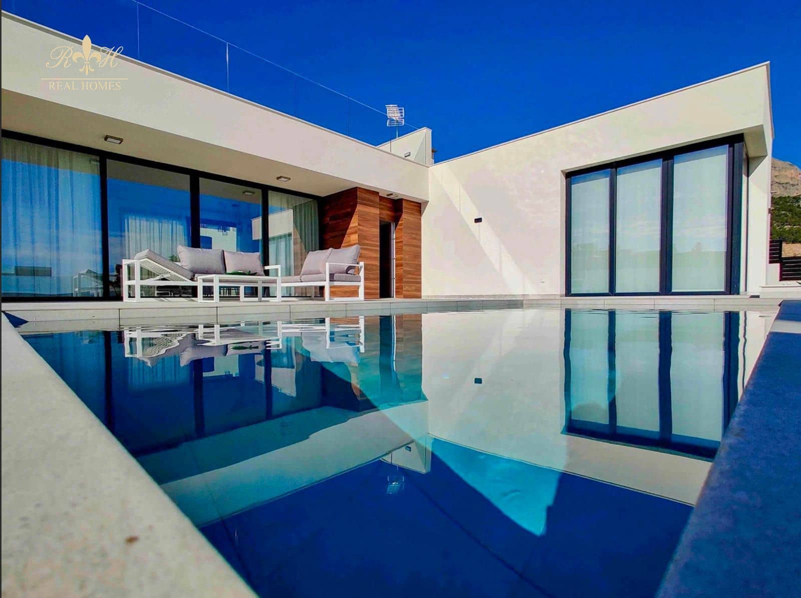 3 quarto Moradia para venda em Polop com piscina garagem - 592 000 € (Ref: 8314803)