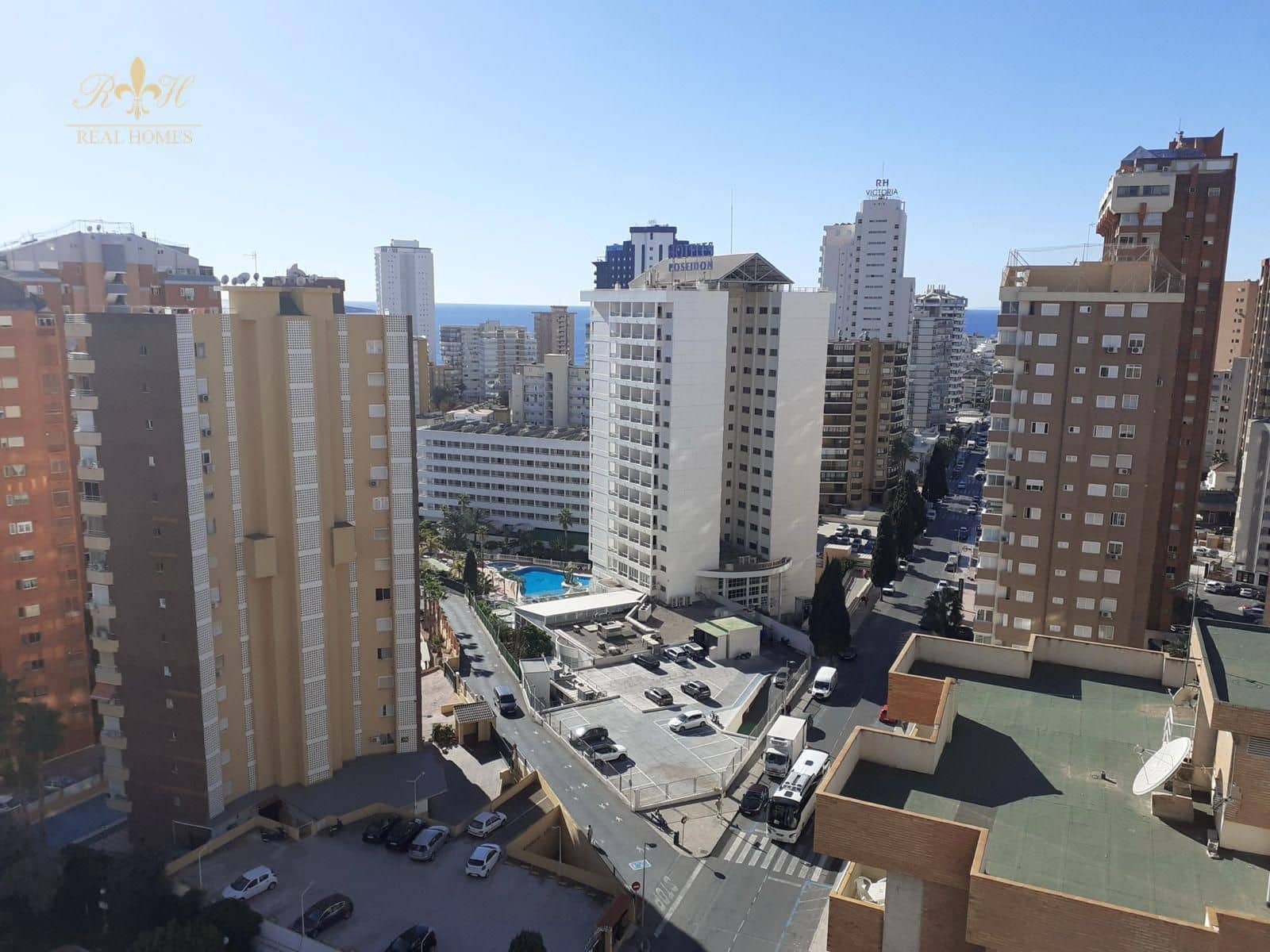 2 soveværelse Lejlighed til salg i Benidorm med swimmingpool garage - € 290.000 (Ref: 8317247)