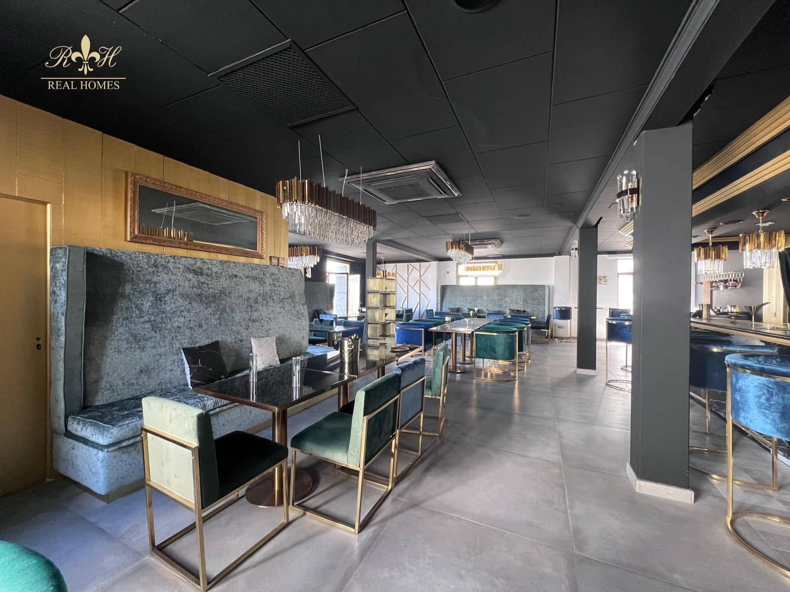 Erhverv til leje i Altea - € 1.000 (Ref: 8358279)