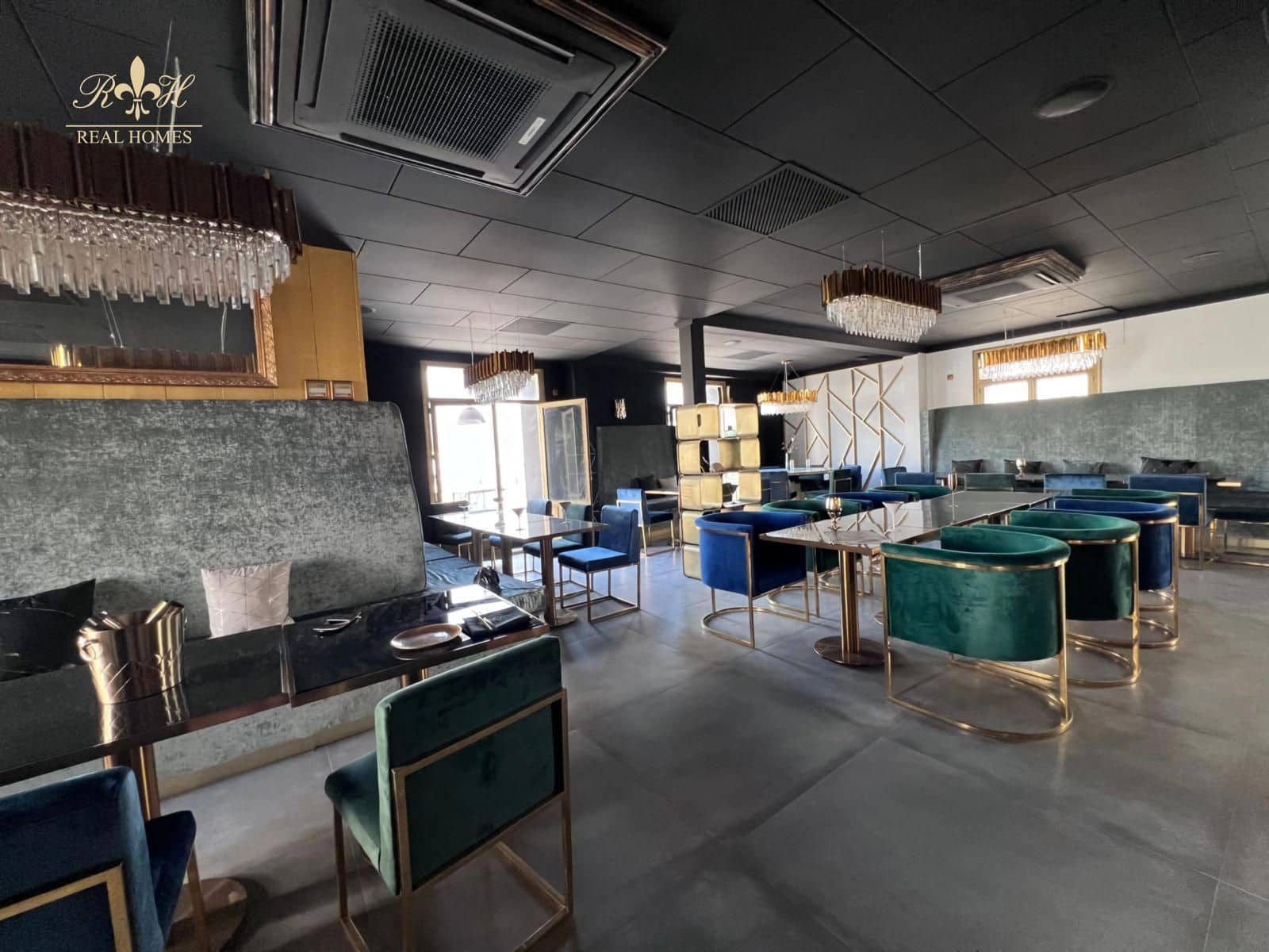 Erhverv til leje i Altea - € 1.000 (Ref: 8358279)