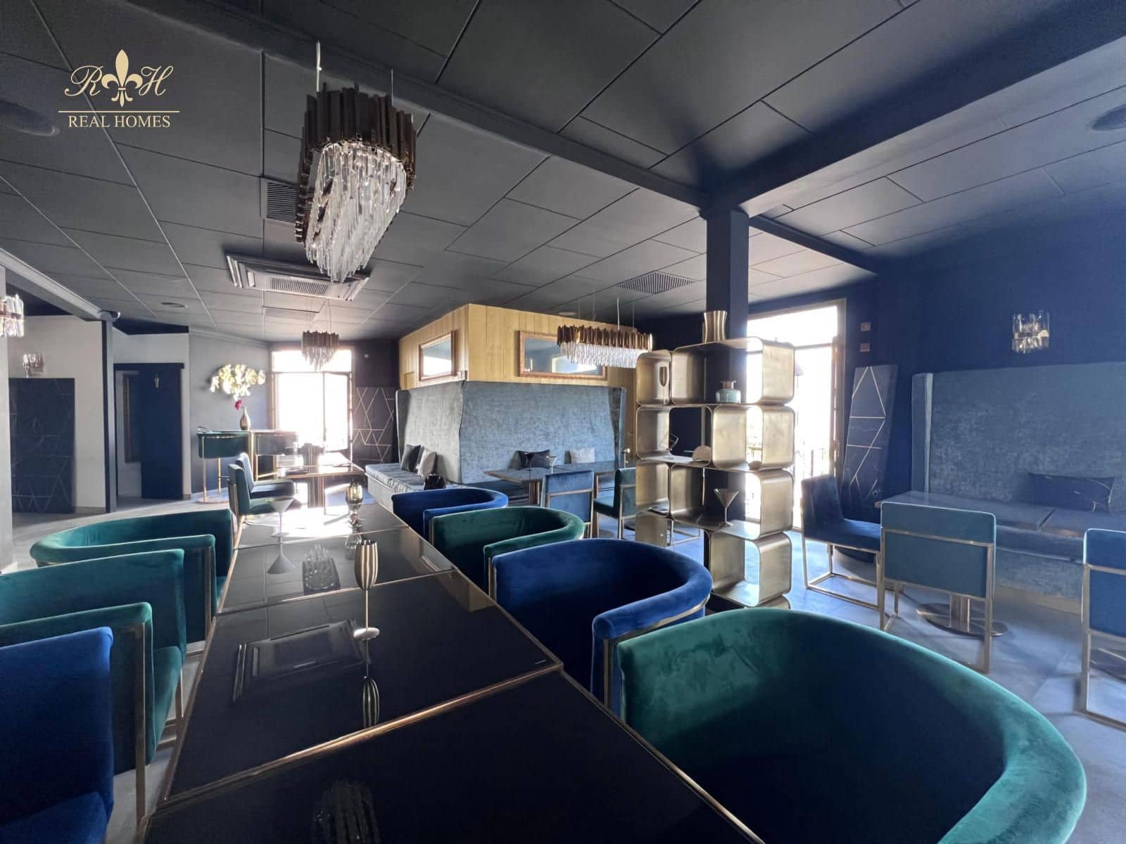 Erhverv til leje i Altea - € 1.000 (Ref: 8358279)