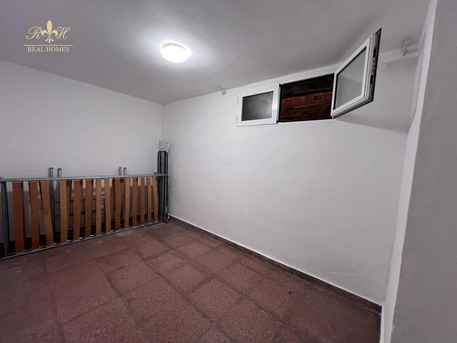 4 soveværelse Byhus til salg i Benidorm med garage - € 480.000 (Ref: 8418201)