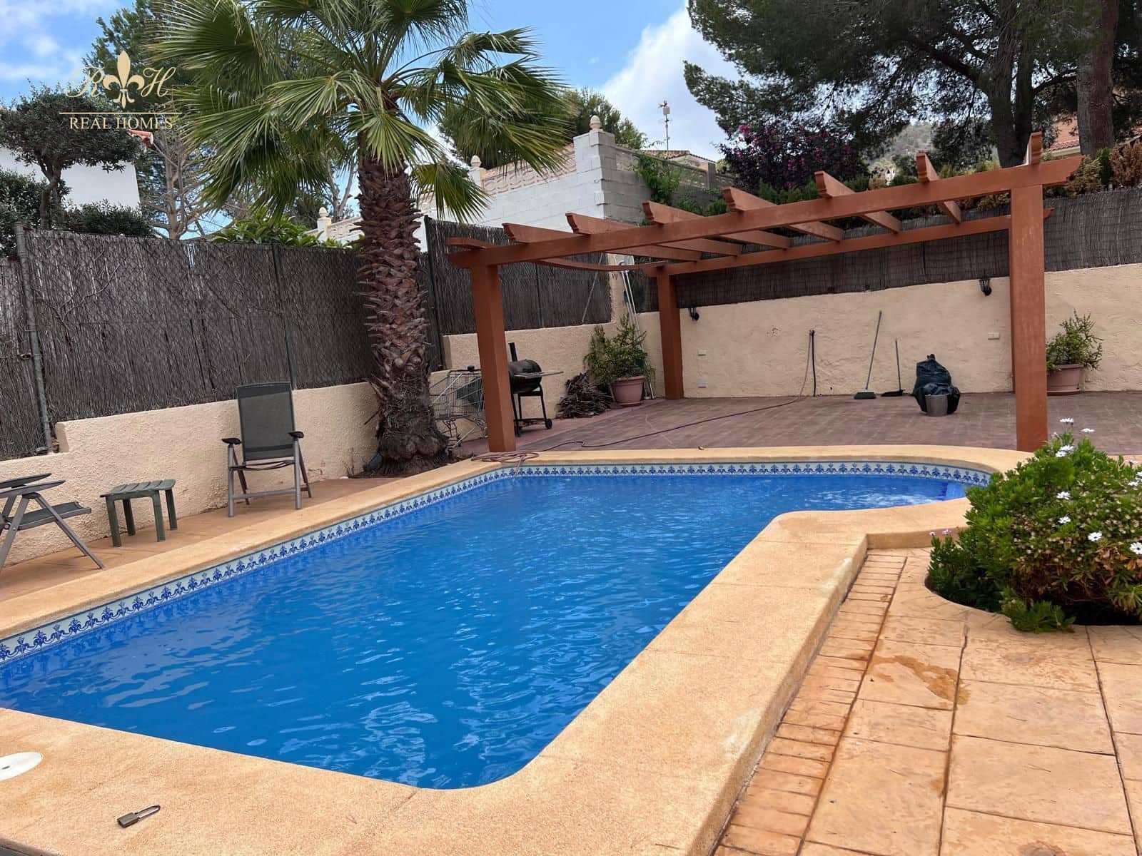 4 soveværelse Byhus til salg i Benidorm med garage - € 480.000 (Ref: 8418201)