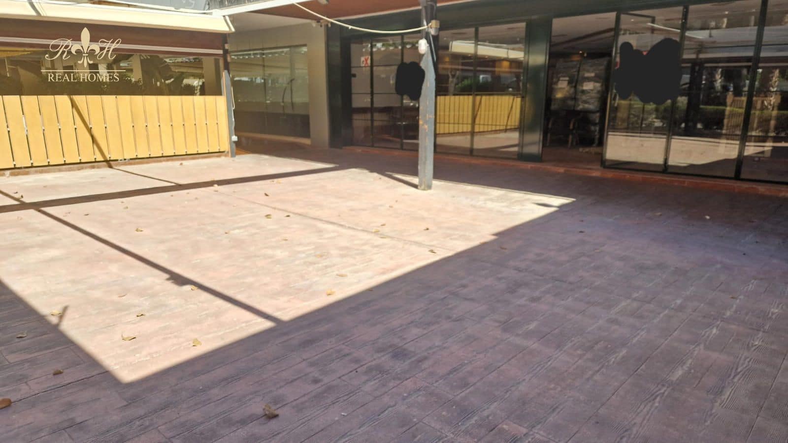 Erhverv til salg i Benidorm - € 435.000 (Ref: 8441042)