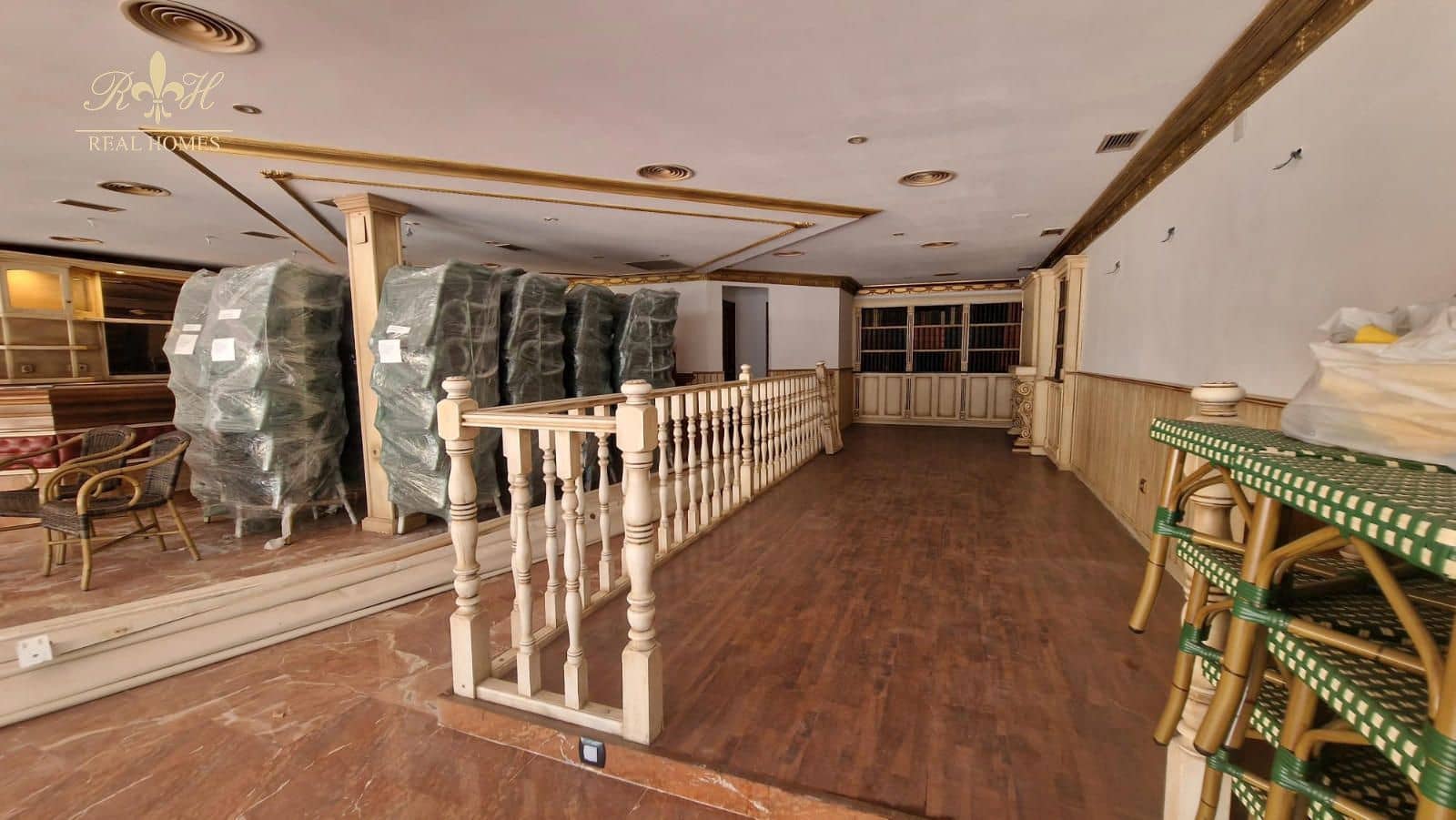 Erhverv til salg i Benidorm - € 435.000 (Ref: 8441042)