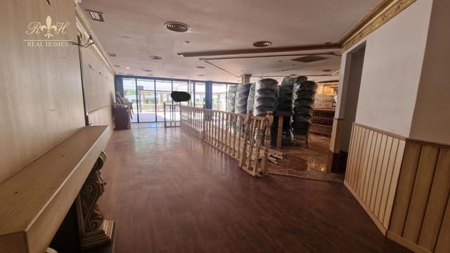 Commercial for sale in Playa Poniente, Benidorm - € 435,000 (Ref: 8441042)